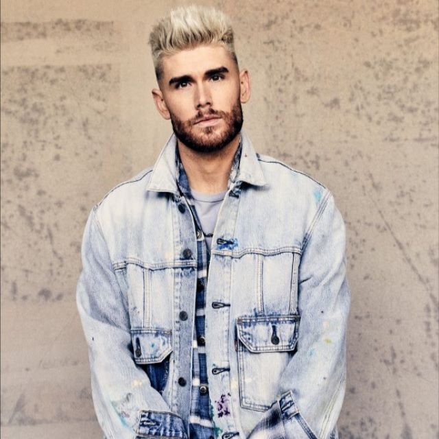 Colton Dixon