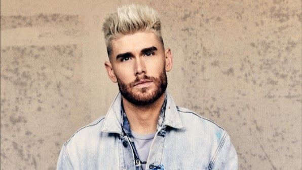 Colton Dixon